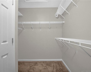 1717 Kershaw Loop - Photo Thumbnail 19