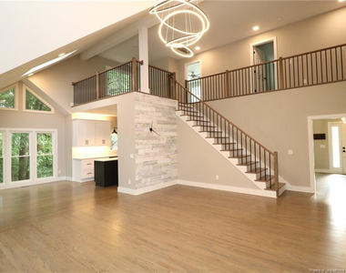 106 Kensbury Circle - Photo Thumbnail 9
