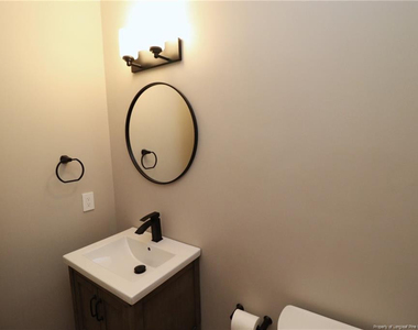 106 Kensbury Circle - Photo Thumbnail 19