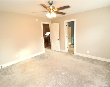 106 Kensbury Circle - Photo Thumbnail 36