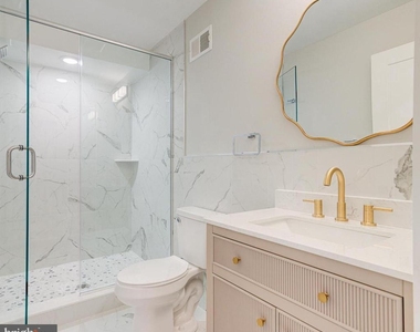 1805 Frankford Avenue - Photo Thumbnail 8