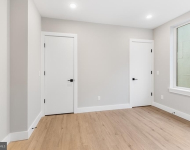 1144 Frankford Avenue - Photo Thumbnail 17