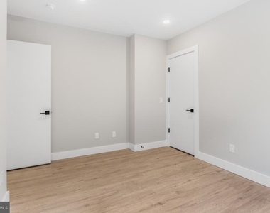 1144 Frankford Avenue - Photo Thumbnail 21