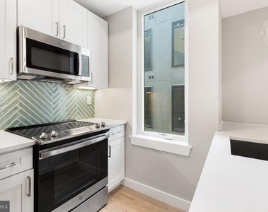 1144 Frankford Avenue - Photo Thumbnail 4