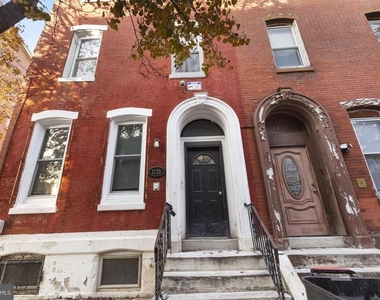 1735 W Oxford Street - Photo Thumbnail 22