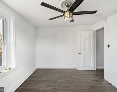 1735 W Oxford Street - Photo Thumbnail 19