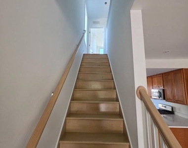 3637 Reed Street - Photo Thumbnail 3