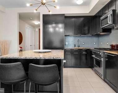 1414 S Penn Square - Photo Thumbnail 6