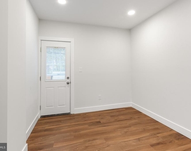 1610 Swain Street - Photo Thumbnail 9