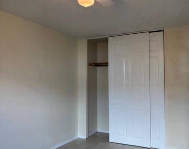 2823 Norcross Lane - Photo Thumbnail 11