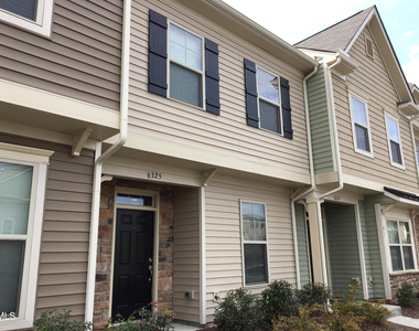 6325 Pesta Court - Photo Thumbnail 5