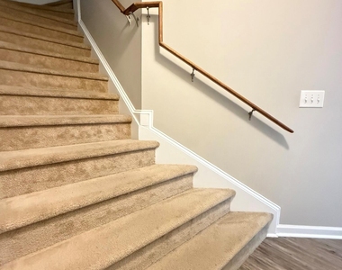 163 Deacon Ridge Street - Photo Thumbnail 17