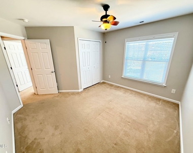 163 Deacon Ridge Street - Photo Thumbnail 27