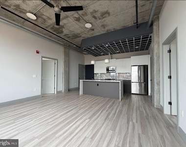 1810 E Venango Street - Photo Thumbnail 7