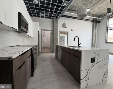 1810 E Venango Street - Photo Thumbnail 17
