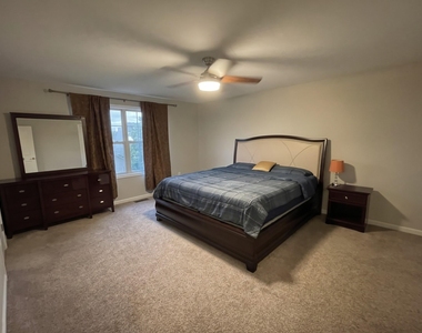 1101 Artis Town Lane - Photo Thumbnail 9