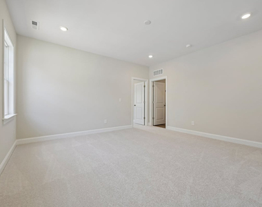 132 Fablewood Trail - Photo Thumbnail 38