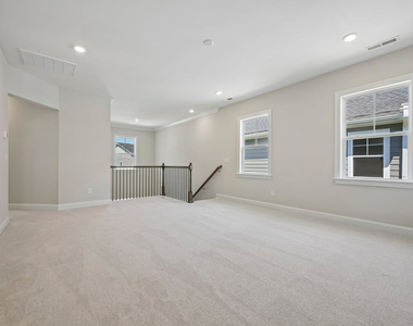 132 Fablewood Trail - Photo Thumbnail 41