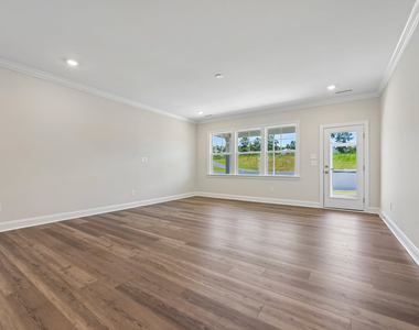 132 Fablewood Trail - Photo Thumbnail 10