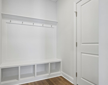 132 Fablewood Trail - Photo Thumbnail 27