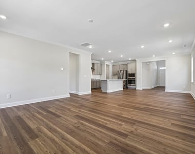 132 Fablewood Trail - Photo Thumbnail 12