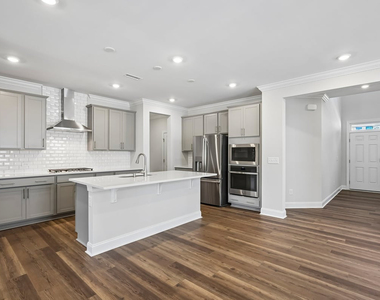 132 Fablewood Trail - Photo Thumbnail 20