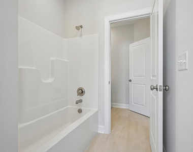 132 Fablewood Trail - Photo Thumbnail 60
