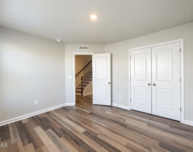 417 Carolina Springs Boulevard - Photo Thumbnail 4