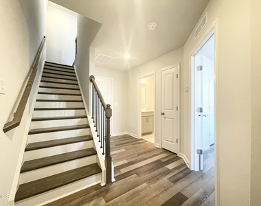 417 Carolina Springs Boulevard - Photo Thumbnail 1