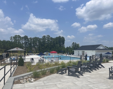417 Carolina Springs Boulevard - Photo Thumbnail 39