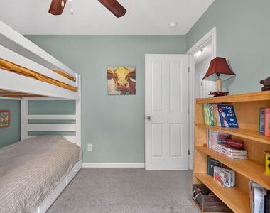 211 Courtland Drive - Photo Thumbnail 26