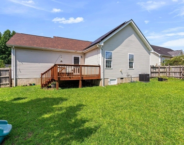 211 Courtland Drive - Photo Thumbnail 38