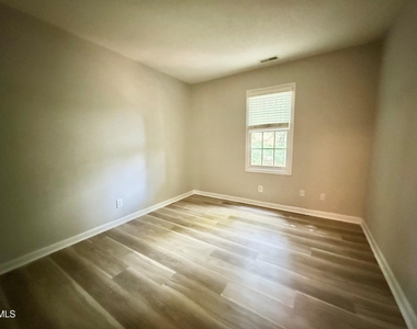223 Mint Hill Drive - Photo Thumbnail 20
