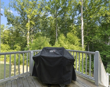 8112 Tuxford Drive - Photo Thumbnail 38