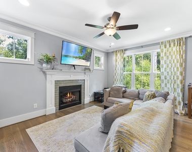 8112 Tuxford Drive - Photo Thumbnail 5