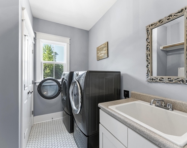 8112 Tuxford Drive - Photo Thumbnail 32