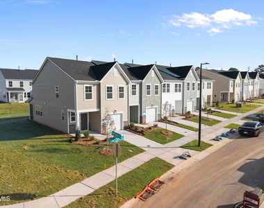 6028 Grey Colt Way - Photo Thumbnail 6