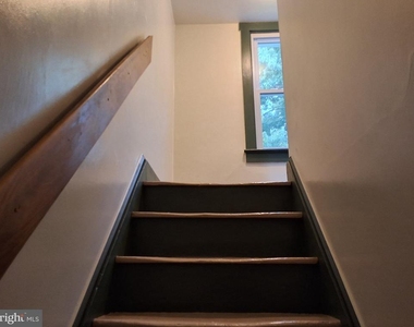 206 Wolfrock Road - Photo Thumbnail 8