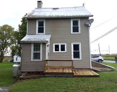 206 Wolfrock Road - Photo Thumbnail 1