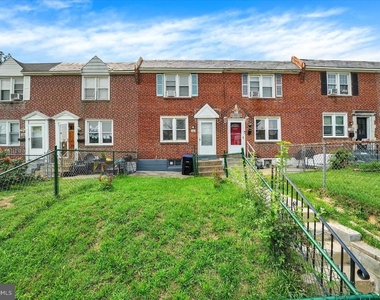 142 W 21st Street - Photo Thumbnail 2