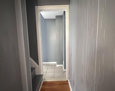 245 Lexington Avenue - Photo Thumbnail 10