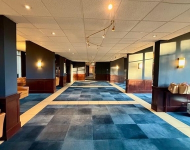 1030 E Lancaster Avenue - Photo Thumbnail 4