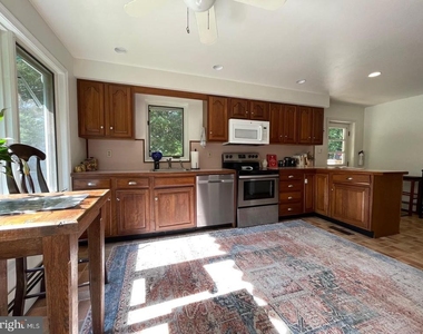 120 Diamond Rock Road - Photo Thumbnail 16