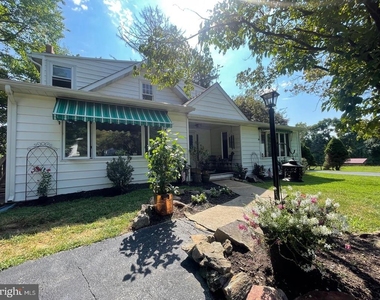 120 Diamond Rock Road - Photo Thumbnail 7