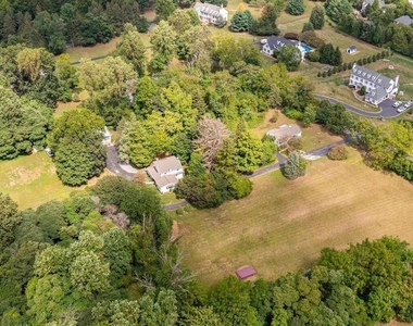 120 Diamond Rock Road - Photo Thumbnail 3
