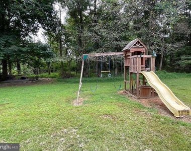 120 Diamond Rock Road - Photo Thumbnail 32