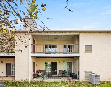 178 Valley Stream Circle - Photo Thumbnail 19