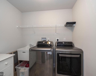 30 Sassafras Lane - Photo Thumbnail 10