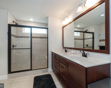 30 Sassafras Lane - Photo Thumbnail 9