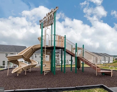 30 Sassafras Lane - Photo Thumbnail 13